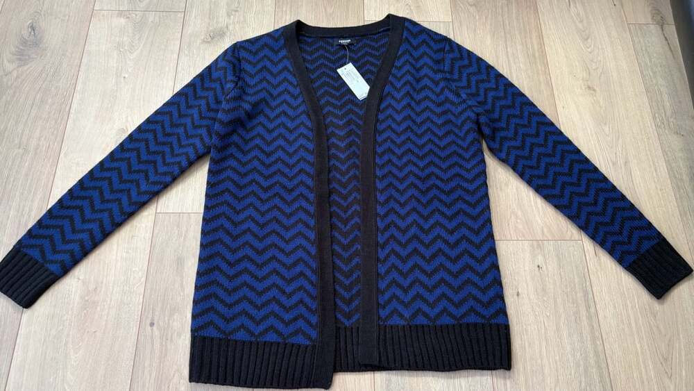 Premise Studio Cardigan Size M Blue Black Chevron Open Front